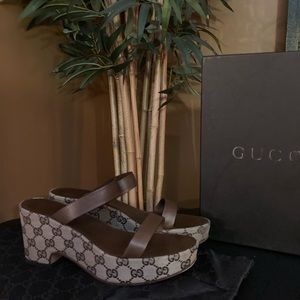 Gucci Brown Sandals